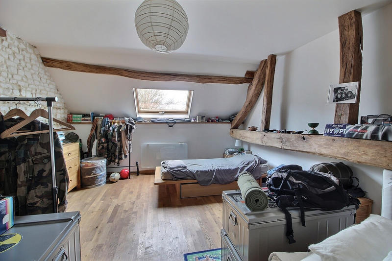 Demeure - 370 m² - 14 pièces