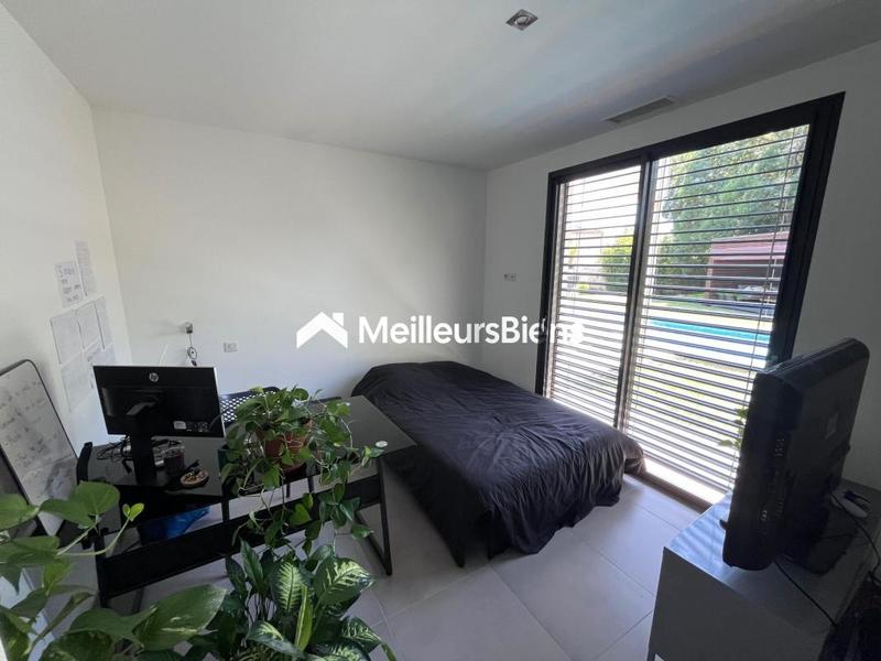 Propriété - 200 m² - 6 pièces