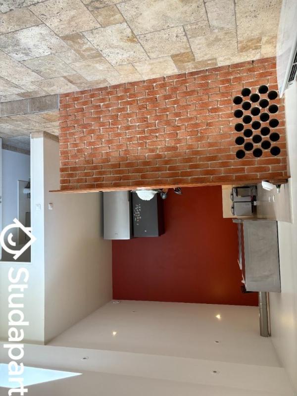 Chambre - 13 m² - 1 pièce