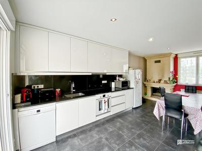 Maison - 108 m² - 5 pièces