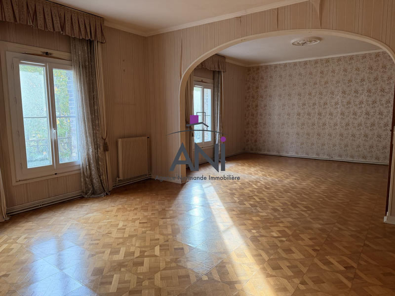 Appartement - 128 m² - 4 pièces