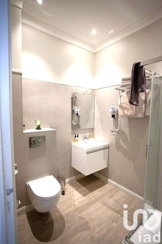 Appartement - 123 m² - 11 pièces