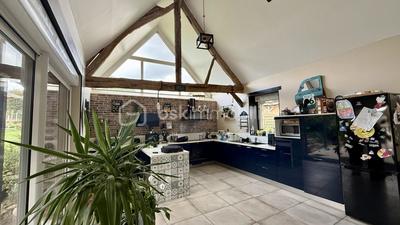 Maison - 163 m² - 6 pièces