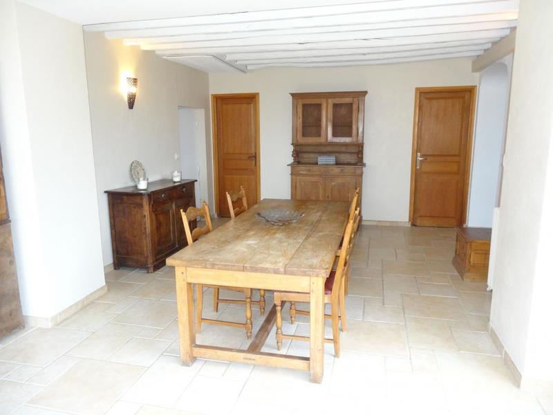 Maison - 242 m² - 7 pièces