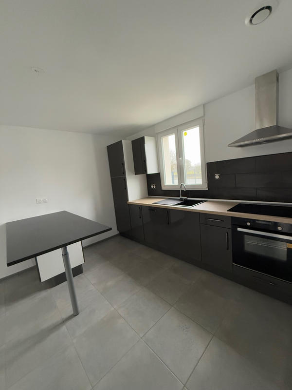 Maison - 96 m² - 5 pièces