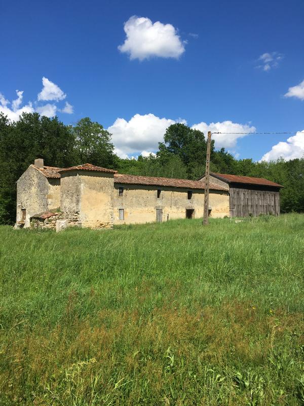 Maison - 240 m² - 7 pièces