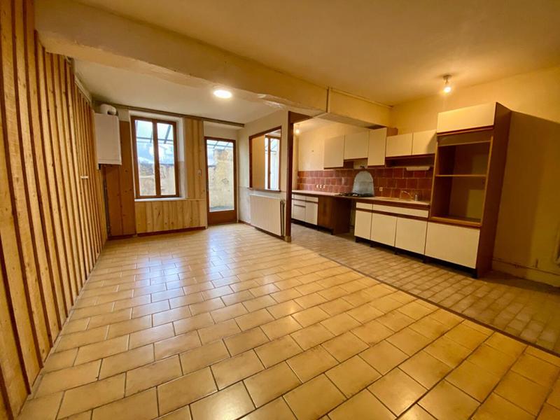 Maison de bourg - 96 m² - 4 pièces