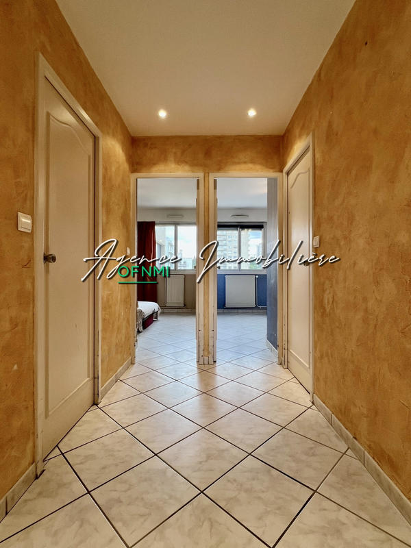 Appartement - 108 m² - 5 pièces