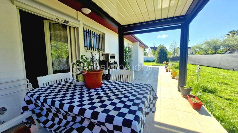 Maison - 110 m² - 4 pièces