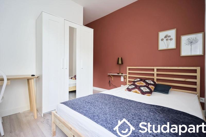 Chambre - 12 m² - 1 pièce