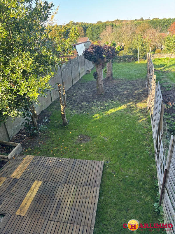 Maison traditionnelle - 105 m² - 4 pièces