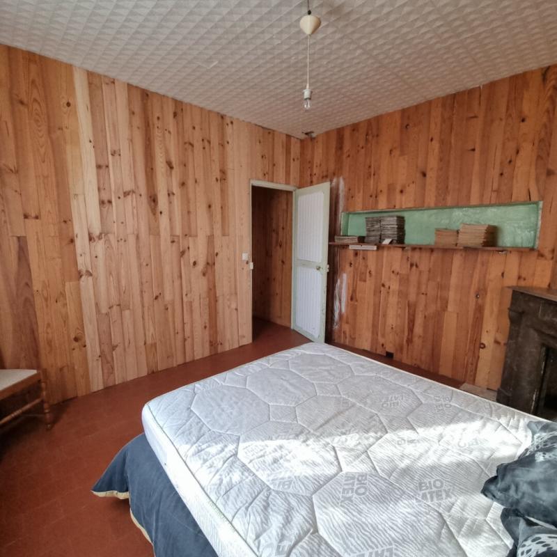 Maison - 640 m² - 3 pièces