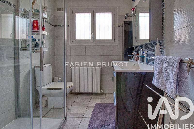 Maison - 151 m² - 7 pièces