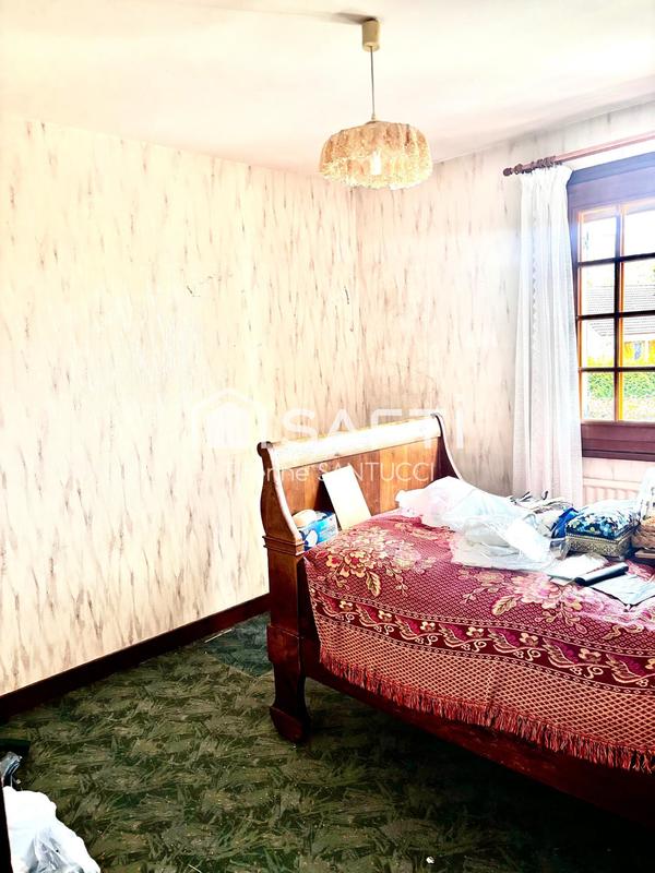 Maison - 83 m² - 7 pièces