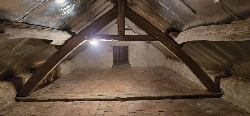 Maison - 79 m² - 6 pièces