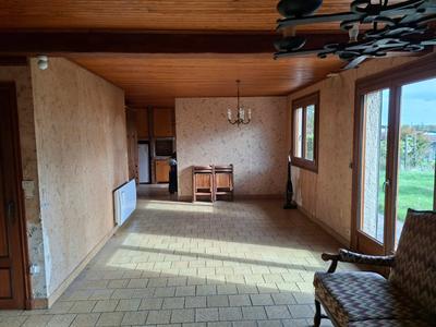 Maison - 93 m² - 5 pièces