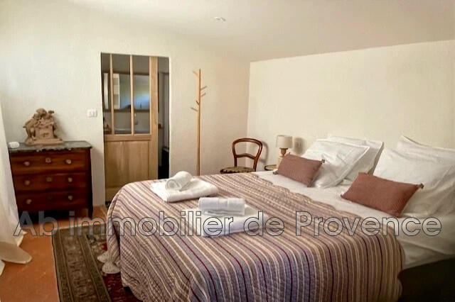 Maison - 108 m² - 6 pièces