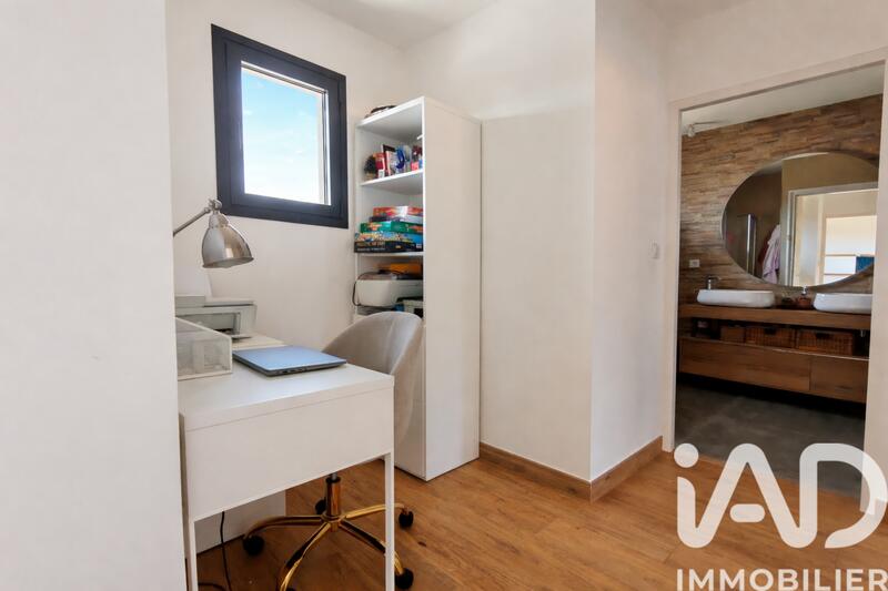 Maison - 113 m² - 4 pièces