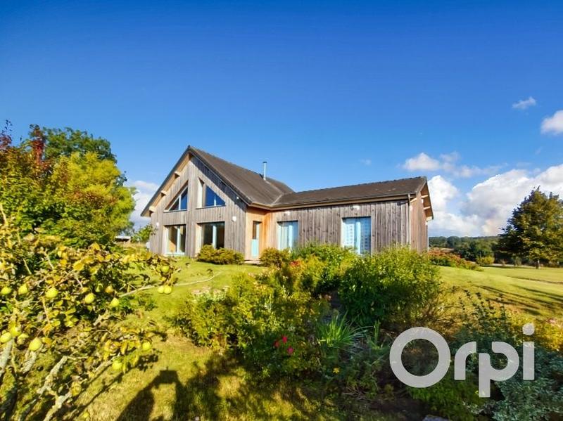 Maison - 137 m² - 6 pièces