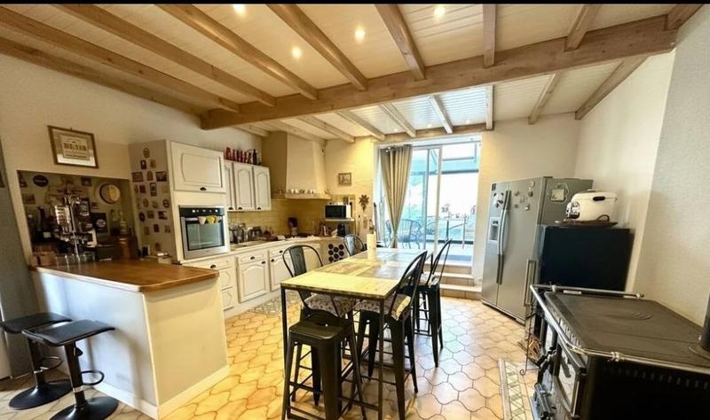 Maison - 151 m² - 6 pièces