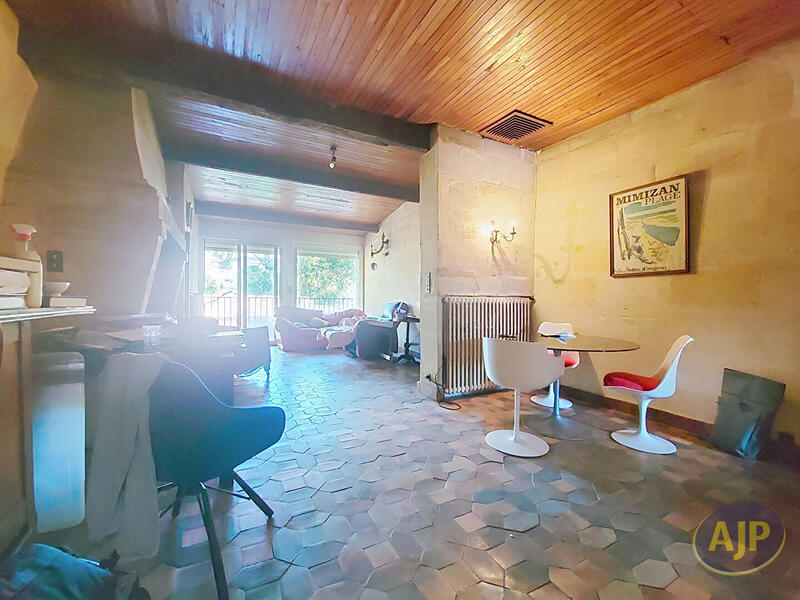 Maison - 110 m² - 4 pièces