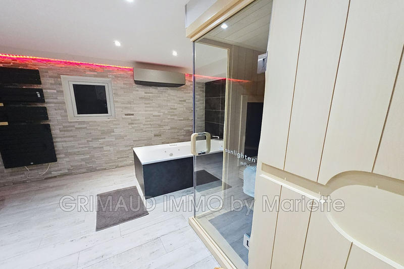 Maison - 74 m² - 4 pièces