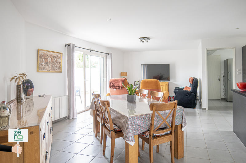 Maison - 97 m² - 5 pièces