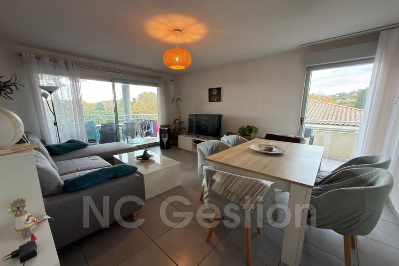 Appartement - 64 m² - 3 pièces