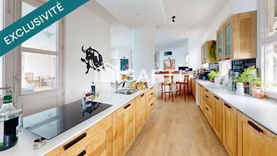 Maison - 280 m² - 7 pièces