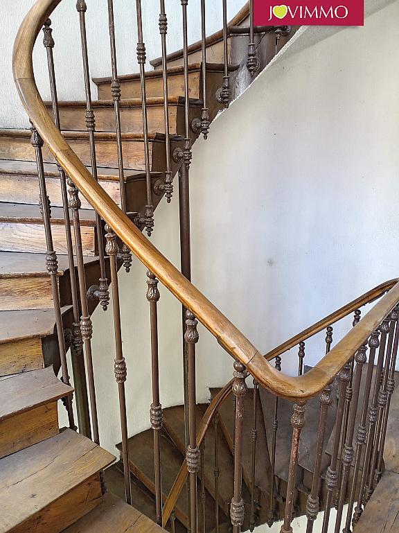 Maison - 198 m² - 9 pièces