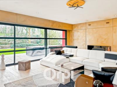 Villa - 544 m² - 8 pièces