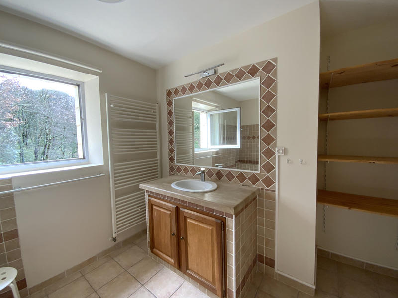 Maison - 288 m² - 6 pièces