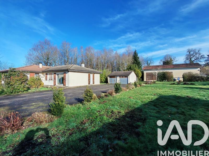 Maison - 137 m² - 5 pièces