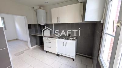 Maison - 86 m² - 5 pièces