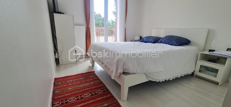 Duplex - 92 m² - 5 pièces