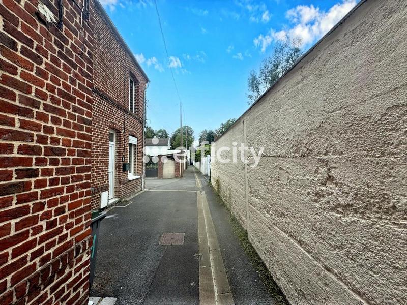 Maison - 85 m² - 6 pièces