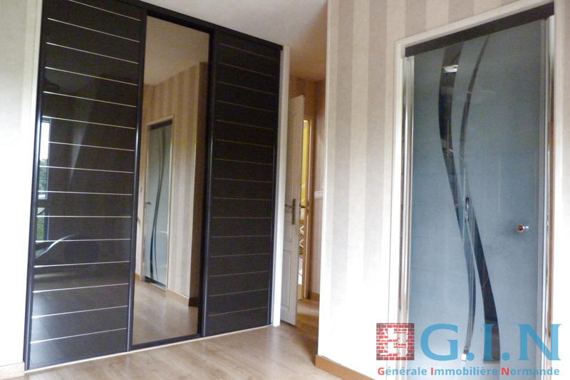 Maison - 163 m² - 7 pièces