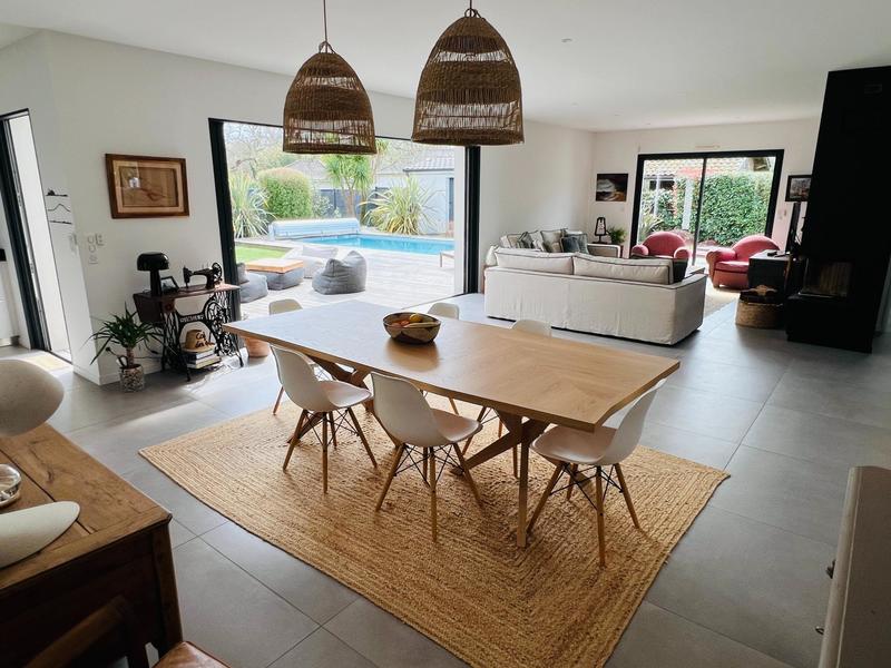 Maison - 165 m² - 5 pièces