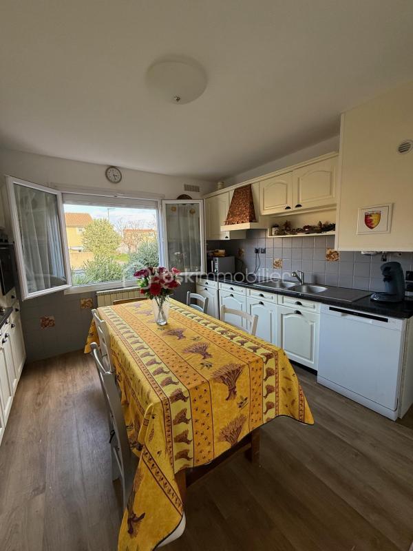 Maison - 110 m² - 6 pièces