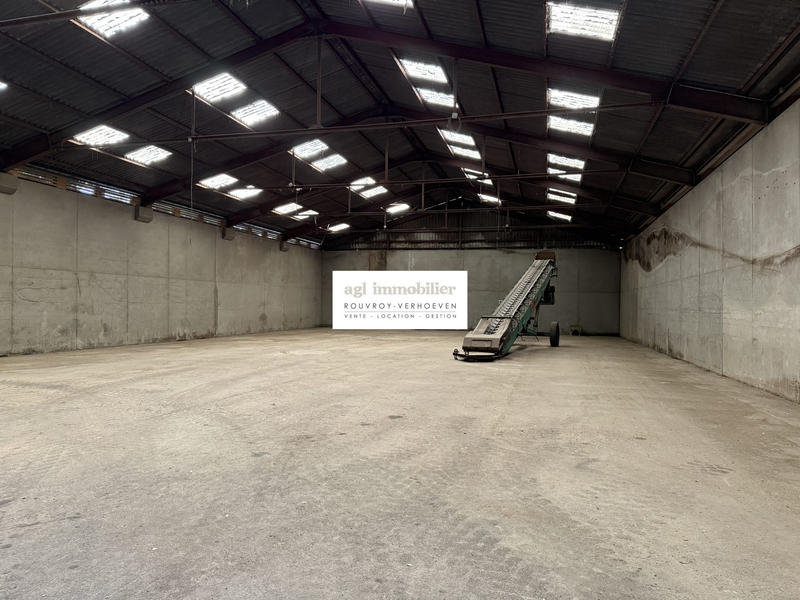 Entrepôt - 3 468 m²