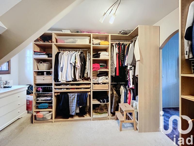 Maison - 153 m² - 8 pièces