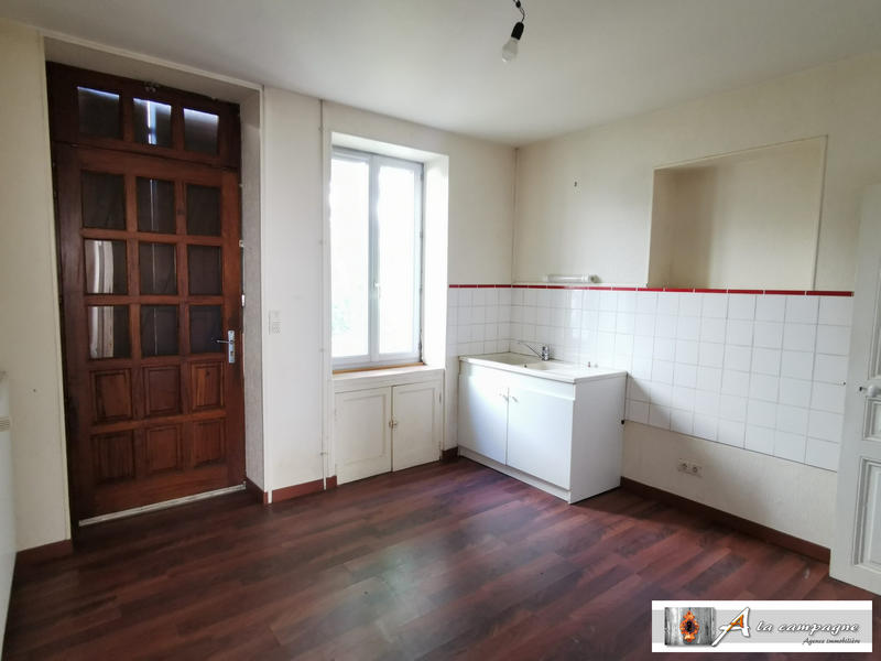 Maison traditionnelle - 283 m² - 17 pièces