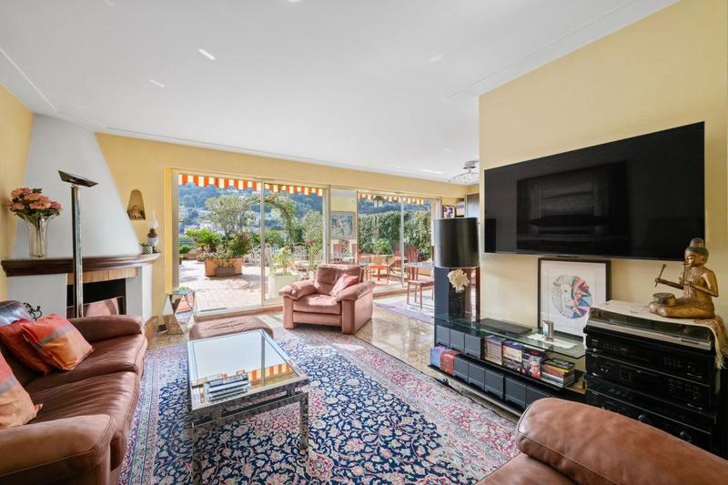 Appartement - 122 m² - 5 pièces