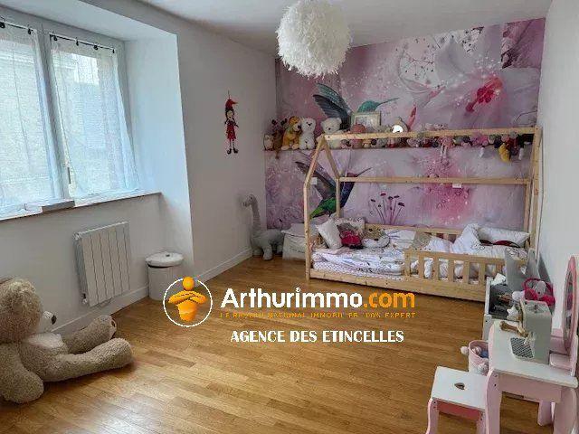 Maison - 182 m² - 6 pièces