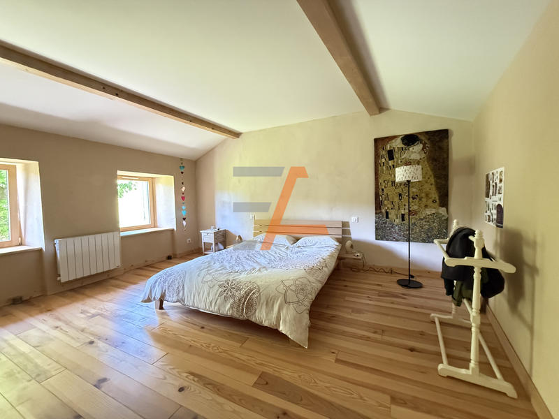 Ferme - 210 m² - 7 pièces