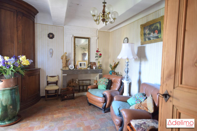 Mas - 260 m² - 20 pièces