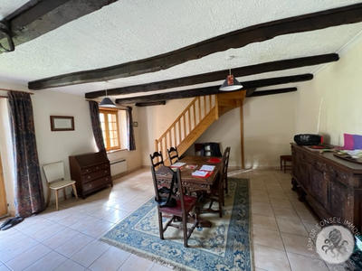 Maison - 96 m² - 3 pièces