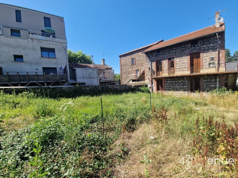 Immeuble - 240 m² - 5 pièces