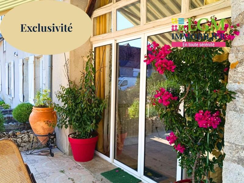 Maison - 409 m² - 9 pièces