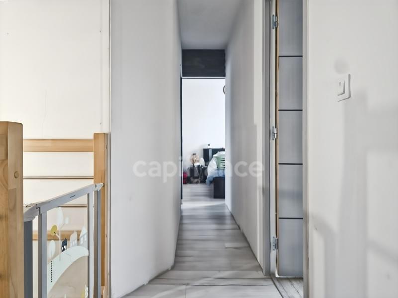 Pavillon - 160 m² - 7 pièces